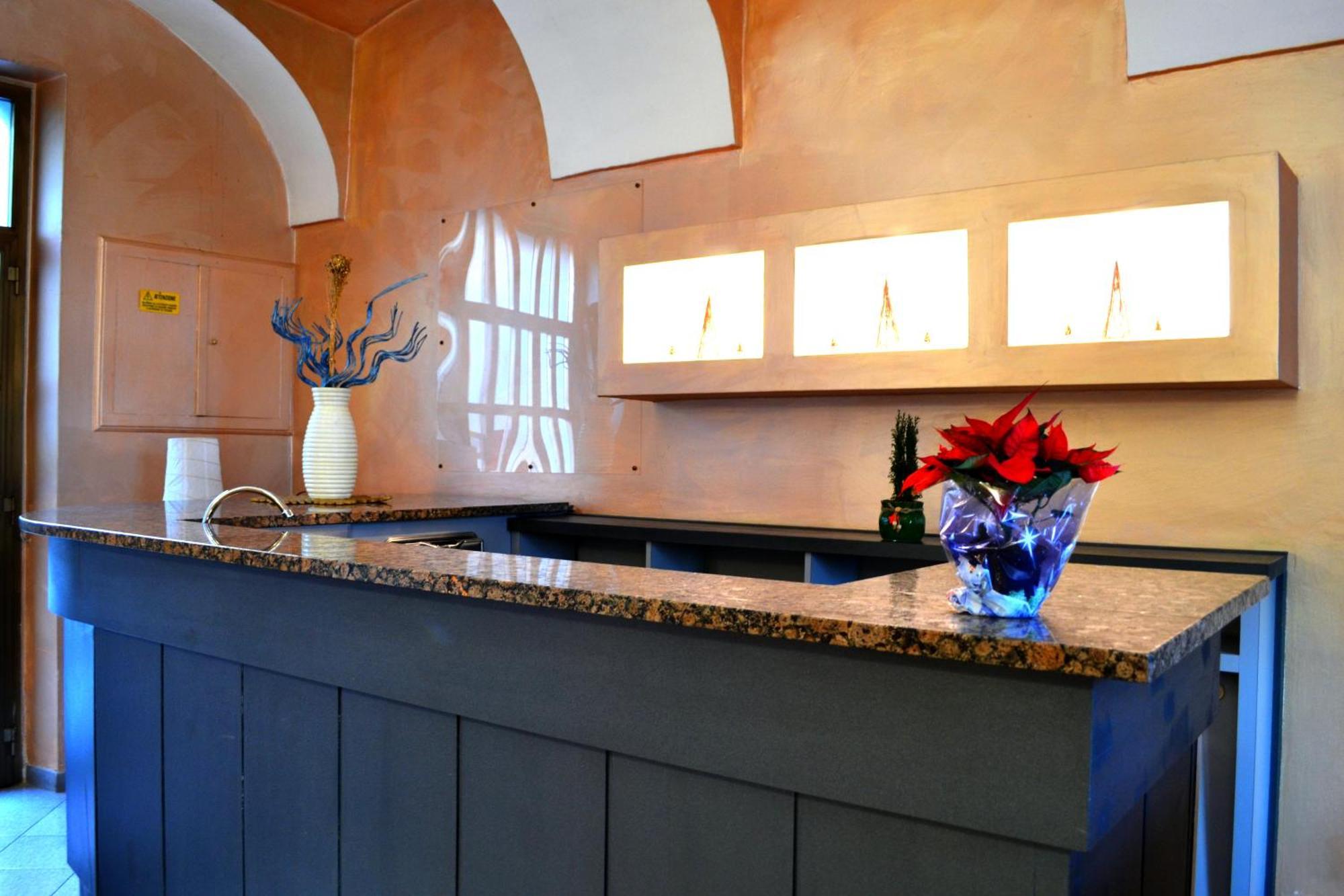 Domus Hotel Caselle Torinese Екстериор снимка