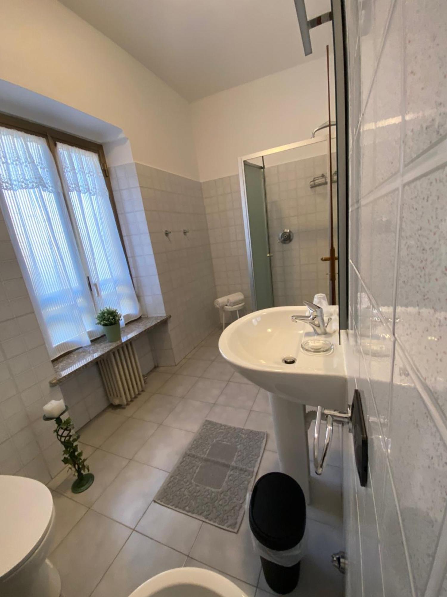 Domus Hotel Caselle Torinese Екстериор снимка